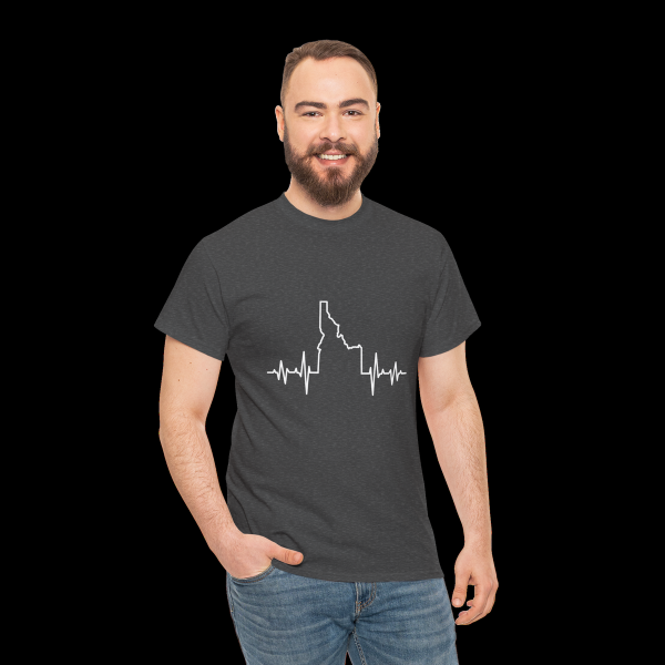 Idaho Pulse Men's Comfy T-Shirt - Image 9